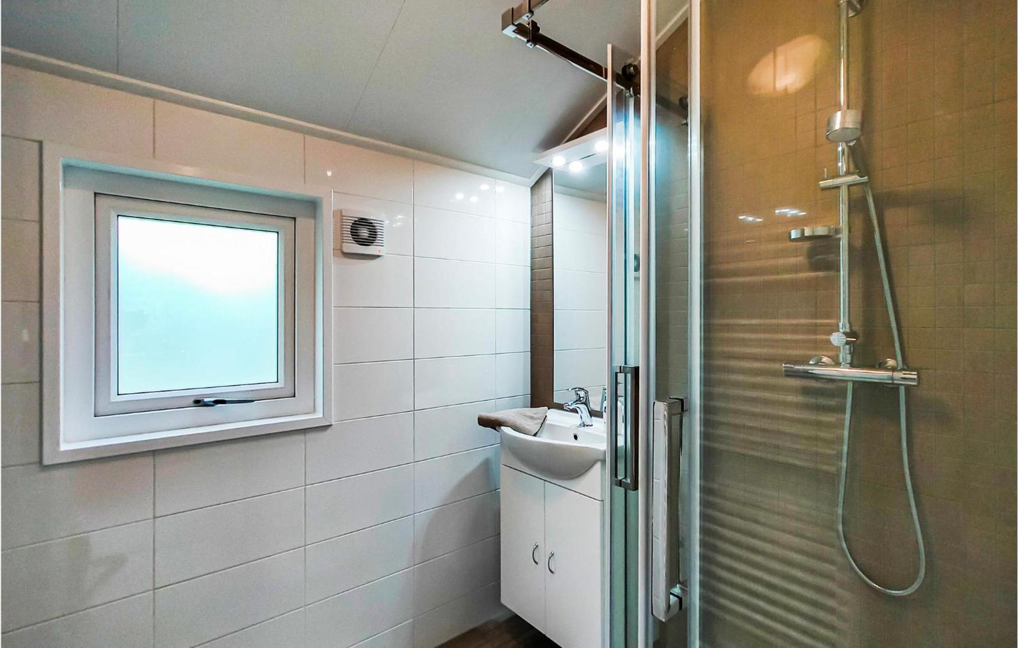 Chalet 49 Oosterwolde  Extérieur photo